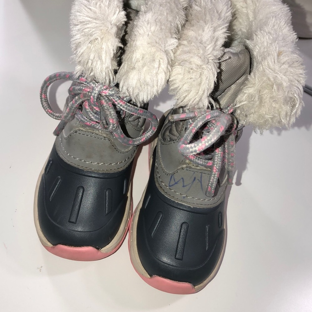 Snow boots - Picture 2 of 4